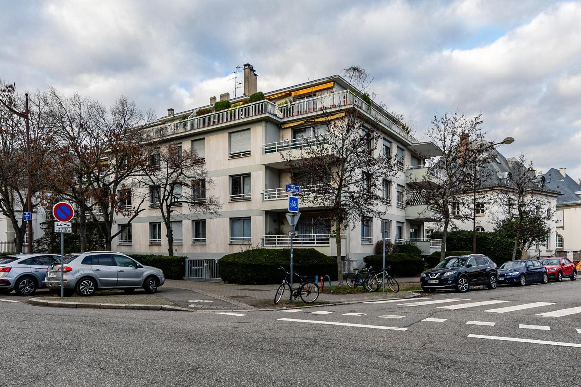Chaleureux Studio, Orangerie Appartement *
